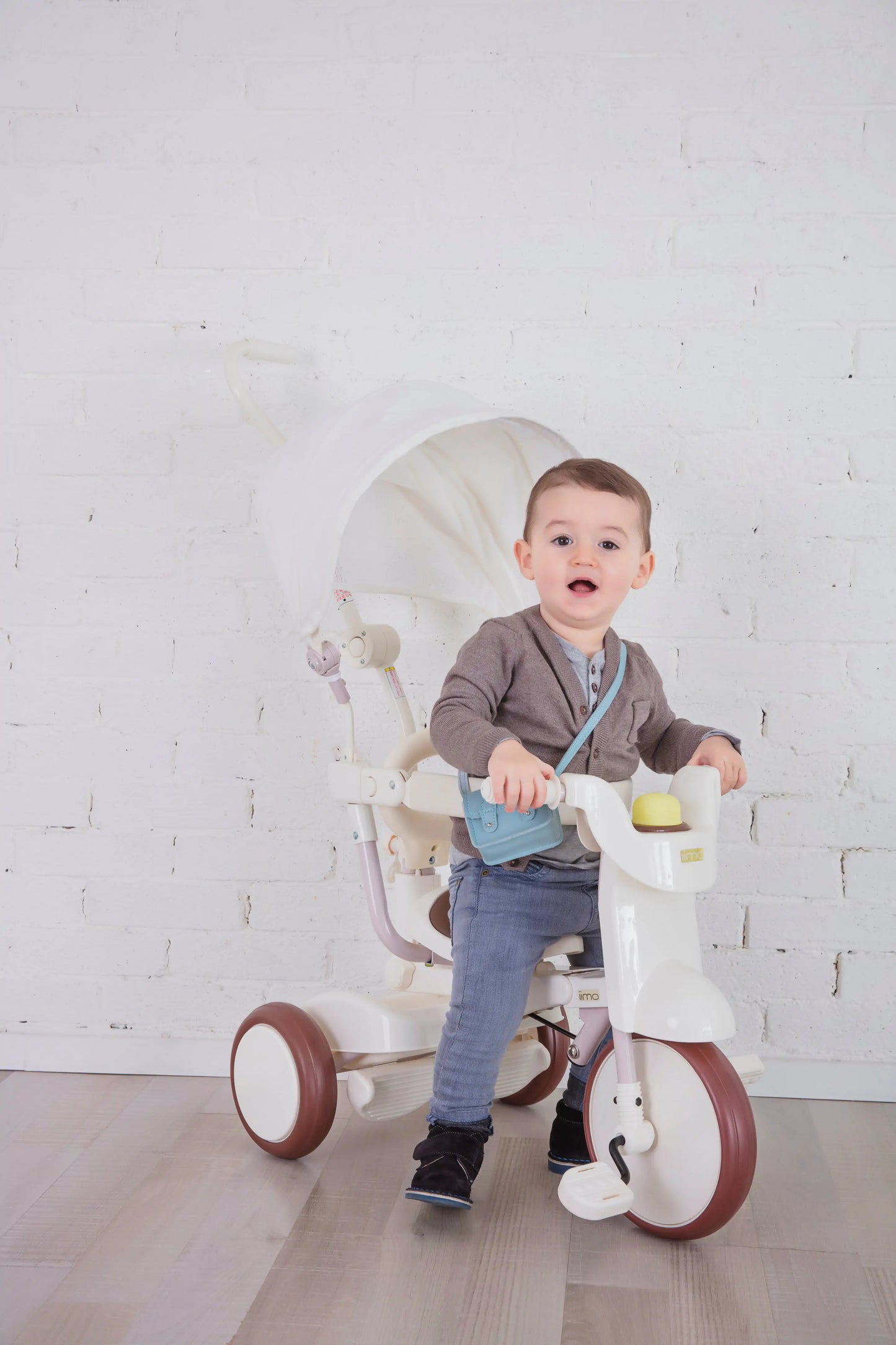 Tricycle pliable avec auvent iimo 3-in-1